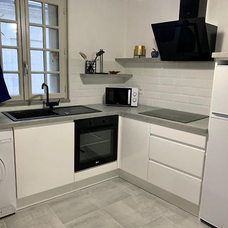 Appartement Les Bleuets - Centre Ville De Saumur Luaran gambar
